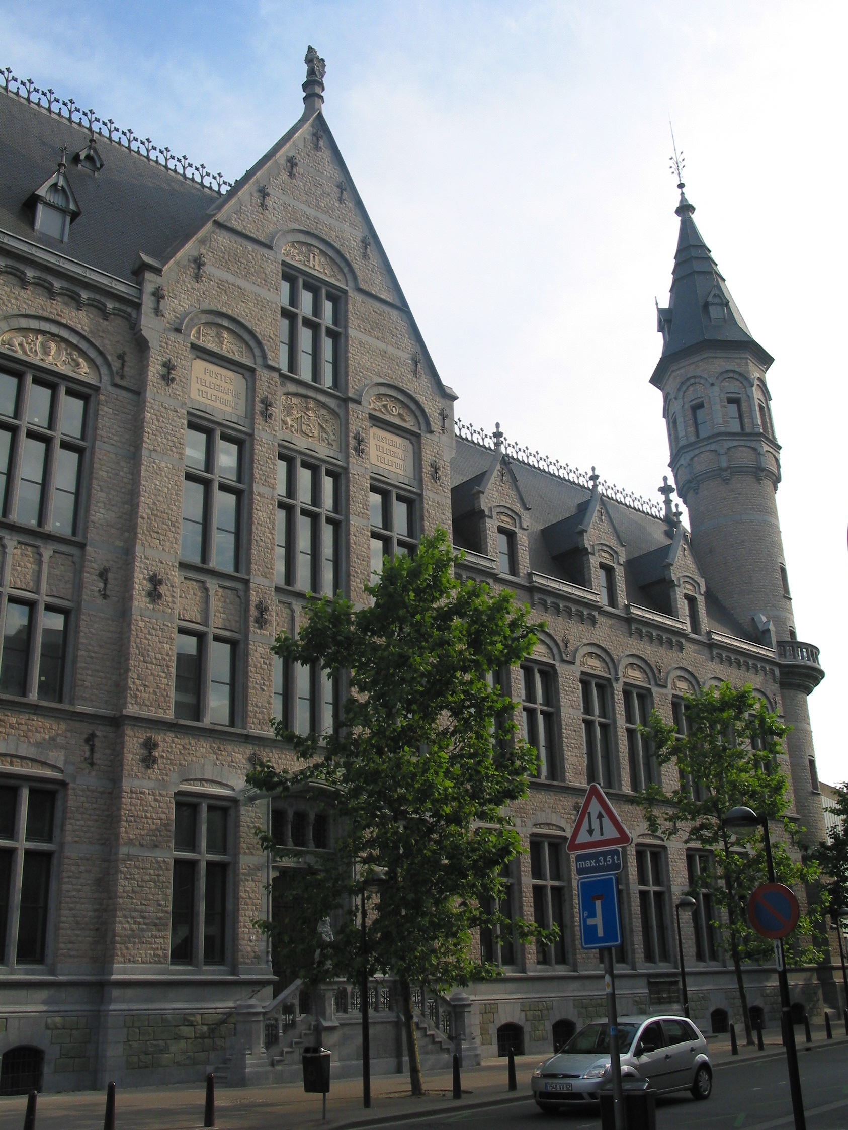 Taxi Verviers Brussels Airport - Service de transport trilingue